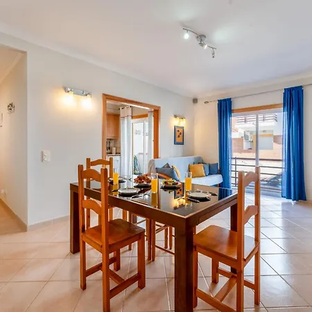 Appartement Cozy 2 Bdr Flat In W/ Pool By Lovelystay